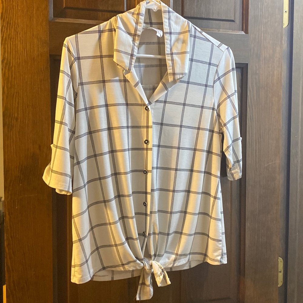 NAÏF White & Black Plaid Shirt